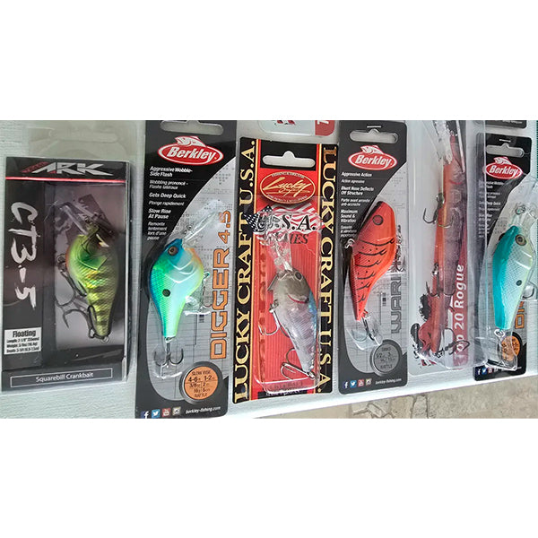 Lote 12 Curricanes Crankbait Bomber Berkley Strike King Penn