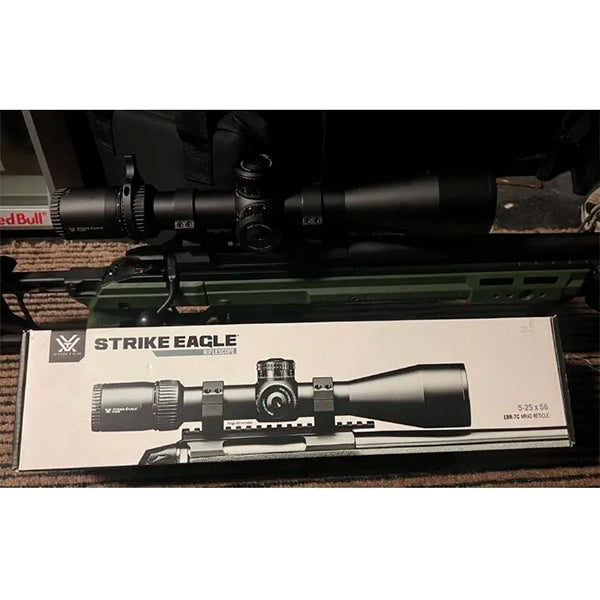 Mira Telescópica Vortex® Strike Eagle FFP Iluminada