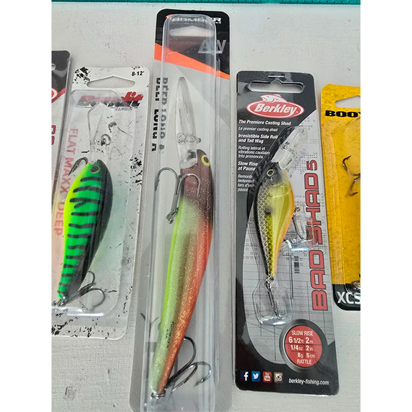 Lote 8 Curricanes Crankbait Bomber Berkley Strike King Zoom