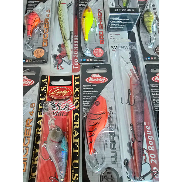 Lote 12 Curricanes Crankbait Bomber Berkley Strike King Penn