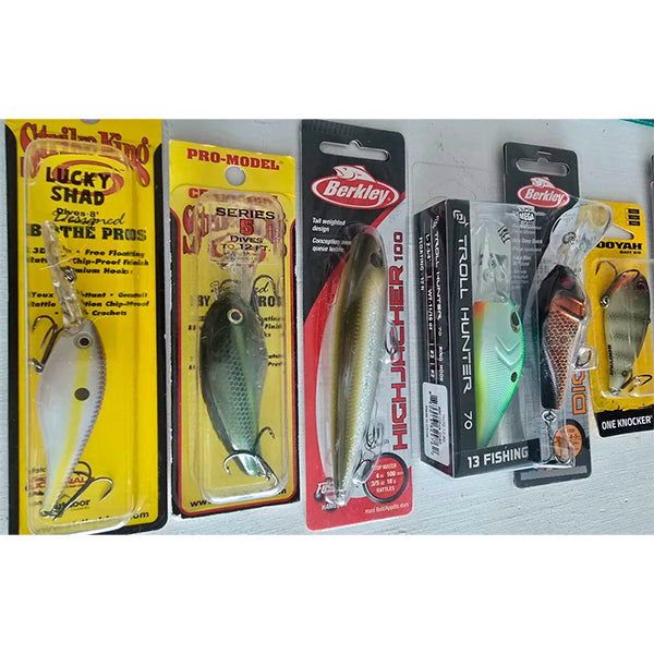 Lote 8 Curricanes Pesca Crankbait Bomber Berkley Strike King